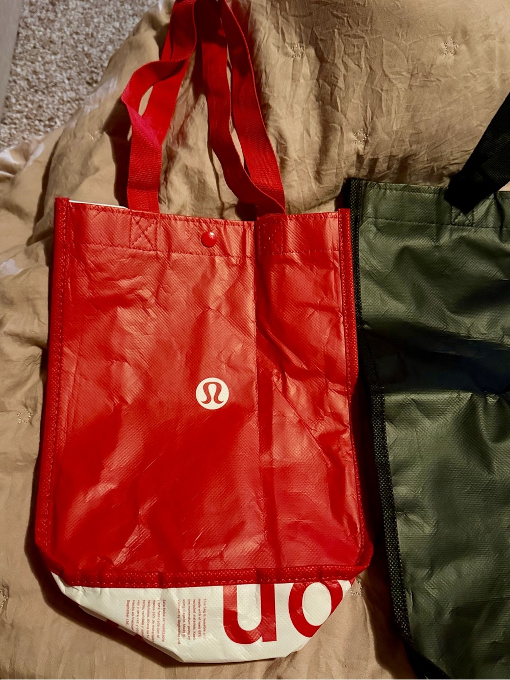 2x reusable lululemon athletica Red and Black Reusable Tote Pair - Picture 3 of 4